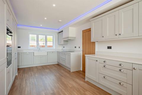 undefined, 1, Wells Cottage, Wootton Wawen, B95