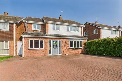 32 Ashworth Close, Newark, NG24 2LJ