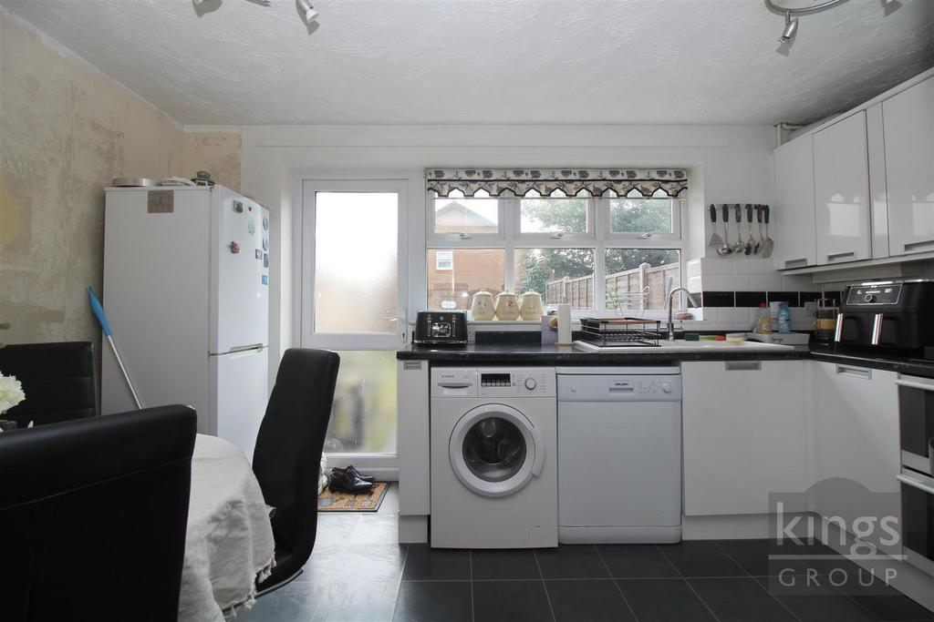 Kitchen .jpg