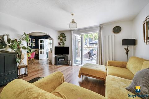 3 bedroom semi-detached house for sale, Speedwell Close, Guildford GU4