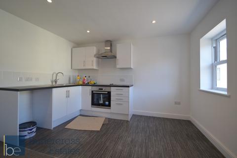 2 bedroom flat to rent, Albert Street, Newark