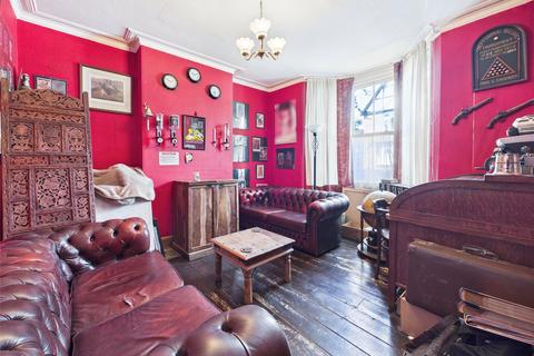 5 bedroom semi-detached house for sale, Honyatt Road, Kingsholm, Gloucester, Glos, GL1