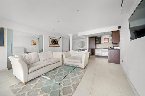 1 bedroom flat to rent, Anchor Brewhouse, 50 Shad Thames, London