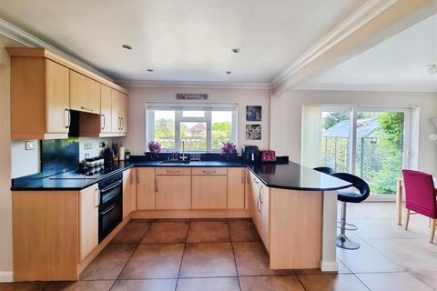 20 Crofts Path, Hemel Hempstead, HP3 8HB