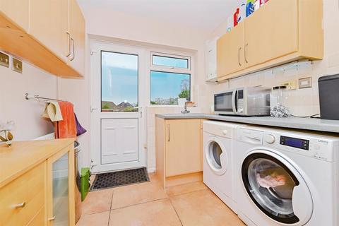 20 Crofts Path, Hemel Hempstead, HP3 8HB