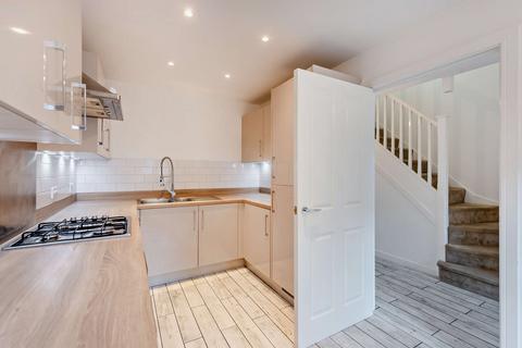 4 bedroom semi-detached house for sale, Whitelands Way, Bicester OX26