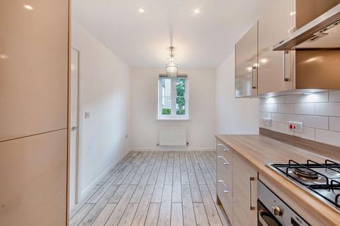 4 bedroom semi-detached house for sale, Whitelands Way, Bicester OX26