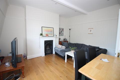 2 bedroom maisonette to rent, Spencer's Belle Vue, Lansdown
