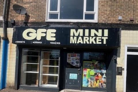 Retail property (high street) to rent, 2-32 Elmbridge Parade Hull HU9 4JU