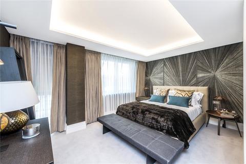 2 bedroom apartment to rent, Kensington Gardens Square, W2