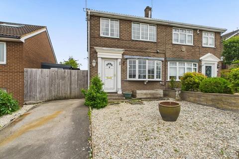 3 bedroom semi-detached house for sale, Bexhill Close, Pontefract
