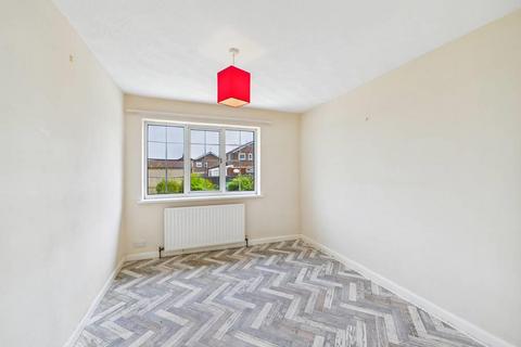 50 Bexhill Close, Pontefract, WF8 2LE