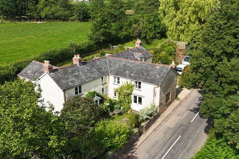 undefined, Llanvapley, Abergavenny, NP7