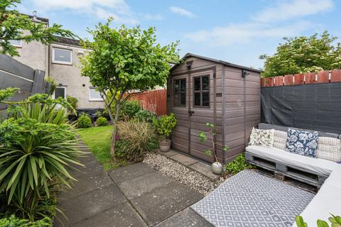 23 Cleekim Drive, Edinburgh, EH15 3QP