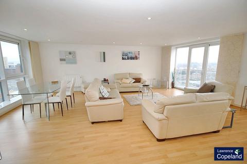 2 bedroom apartment to rent, Sovereign Point, 31 The Quays, Salford, Lancashire, M50