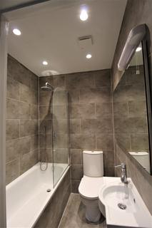 1 bedroom in a house share to rent, New Kent Road, Elephant Castles, SE1