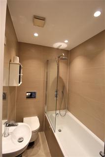 1 bedroom in a house share to rent, New Kent Road, Elephant Castles, SE1