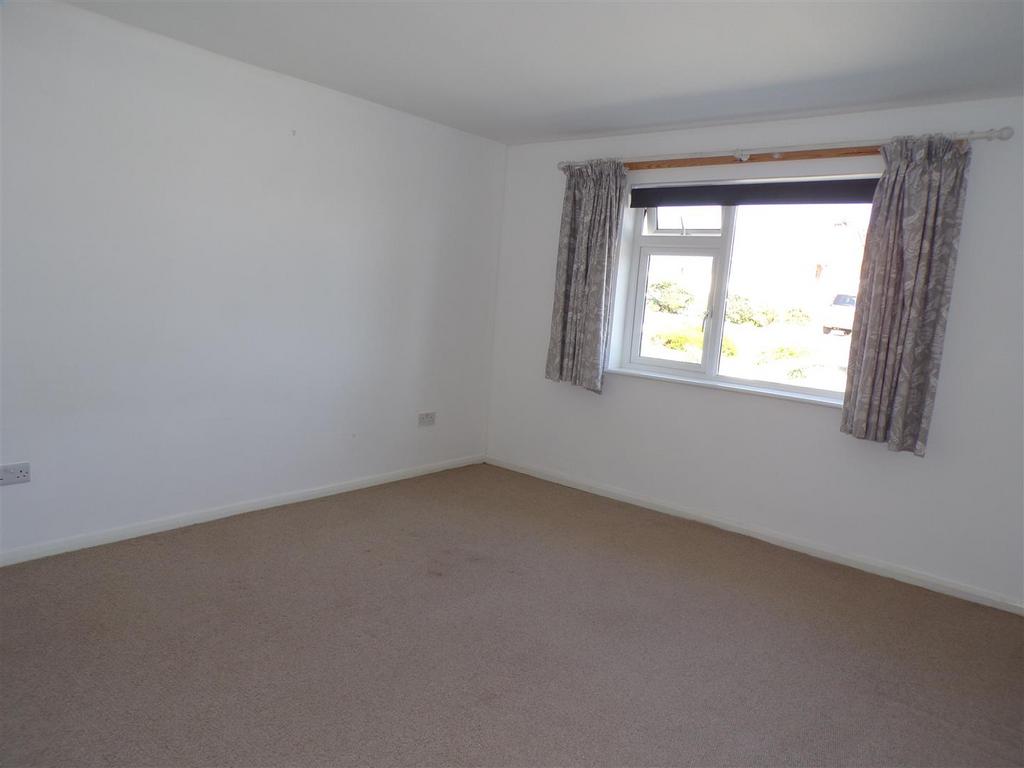 Bedroom2.JPG