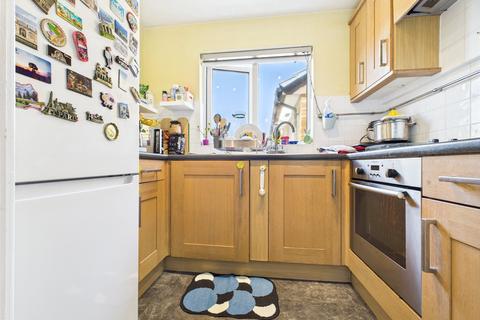 undefined, Harvesters Close, Middlesex