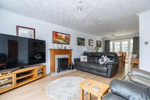 3 bedroom detached house for sale, Grosvenor Road, Frampton, Boston, PE20