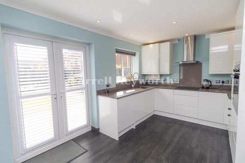 4 bedroom detached house for sale, Tennyson Drive, Blackpool FY2