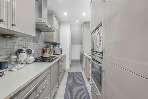 2 bedroom flat for sale, Christchurch Avenue, London