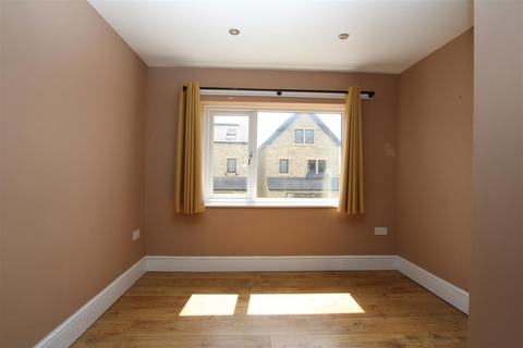 2 bedroom semi-detached bungalow to rent, Westfield Lane, Wrose, Shipley