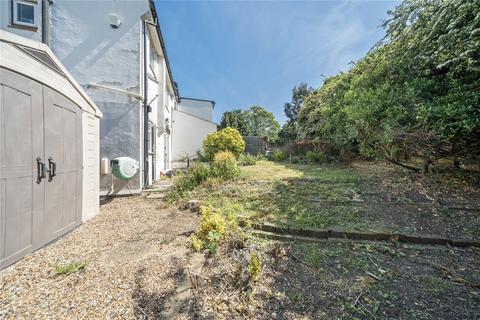 6 Berryhill Gardens, London, SE9 1QR