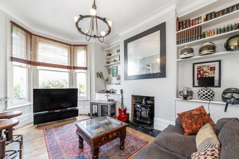 23b Woodland Road, London, SE19 1NS