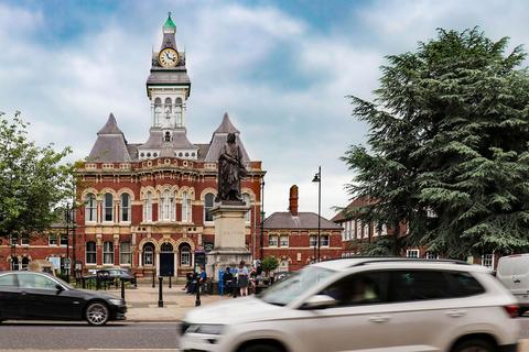 undefined, 10-11 Avenue Road, Grantham, Lincolnshire, NG31