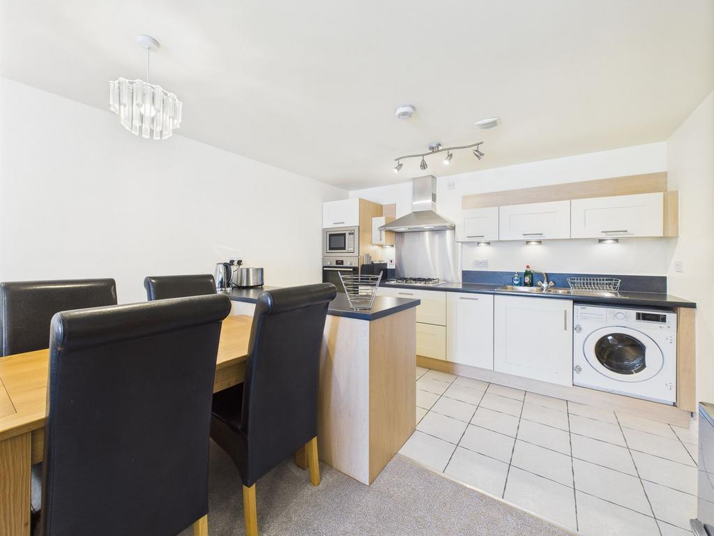 Living/Kitchen