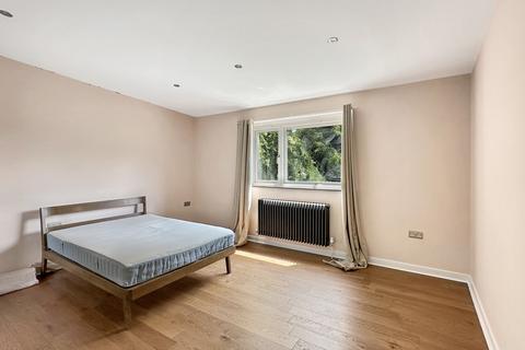 9 Greenlands, Cambridge, CB2 0QY