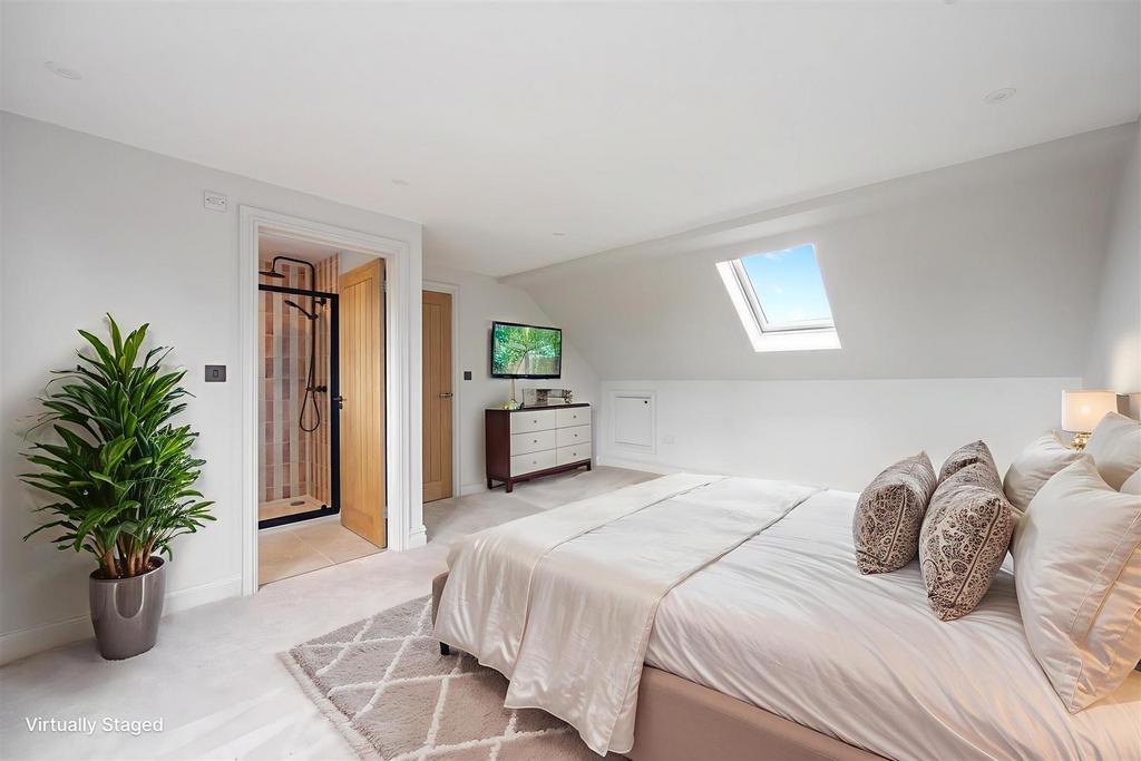 Stone-Lane-16-015 - Bedroom - Luxury - 1.jpg