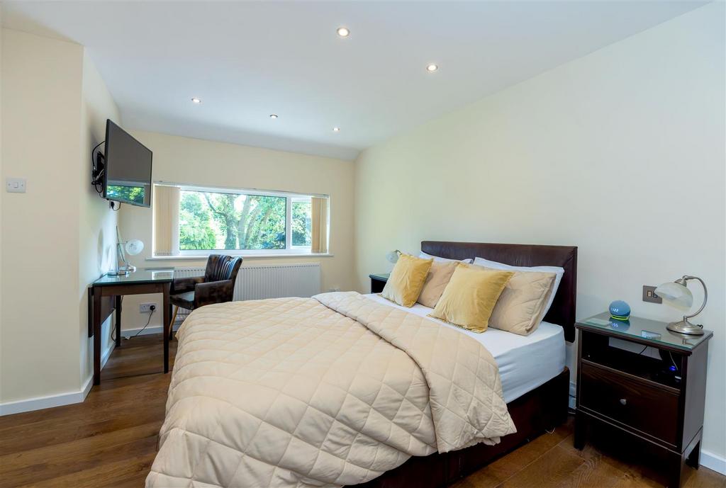 Bedroom 1.2 0 P8 A6060-20250616-Dx O Deep PRIME XD2s.j