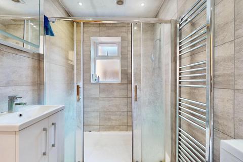 37a Quarles Park Road, Romford, RM6 4DE