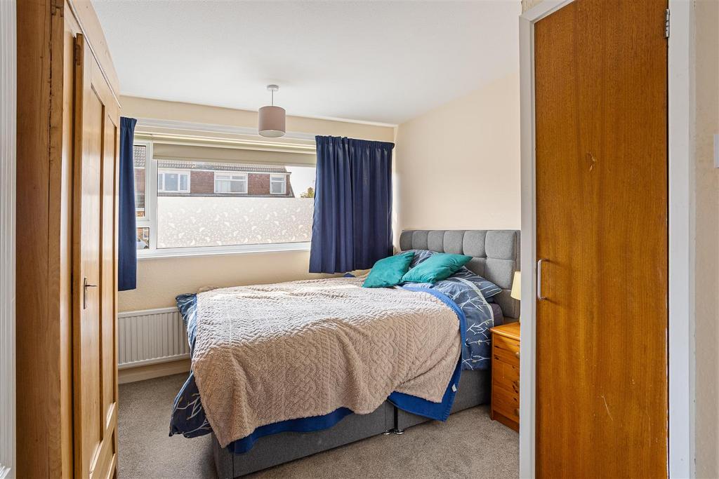 17 Chantry Close 4.jpg