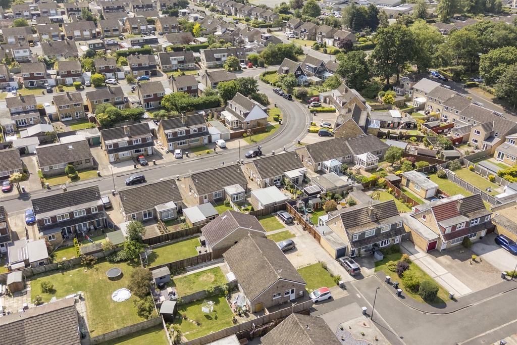 17 Chantry Close  8.jpg