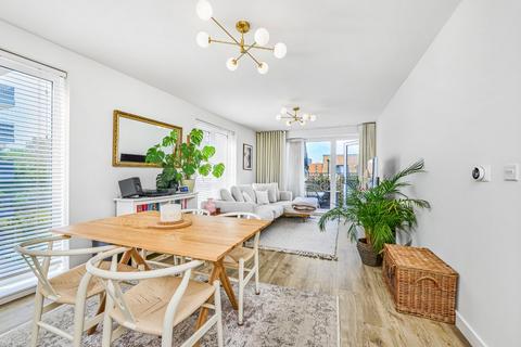 2 bedroom apartment for sale, Bowen Drive, Charlton, London, SE7