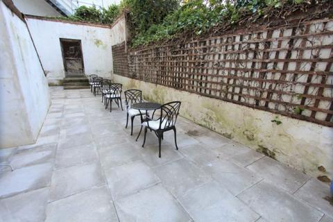 1 bedroom flat to rent, Tollington Park, London N4