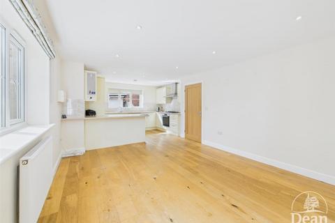 4 bedroom detached house for sale, Copper Beech Close, Coleford