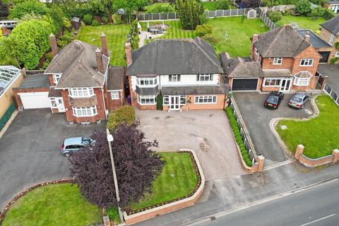 undefined, Yew Tree Lane, Tettenhall, WV6