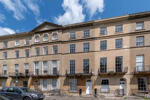 3 bedroom apartment to rent, Sion Hill Place
