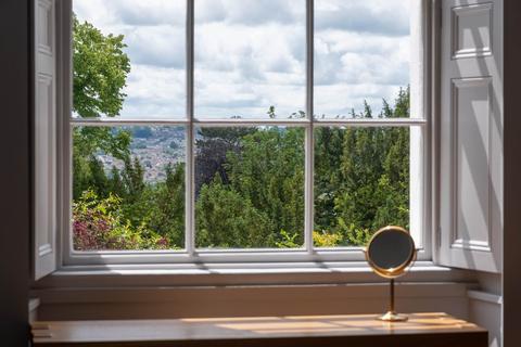 3 bedroom apartment to rent, Sion Hill Place