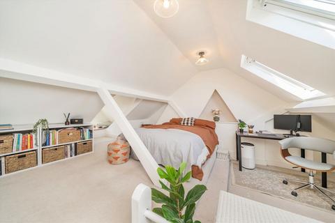 76 Tynemouth Road, Mitcham, CR4 2BP