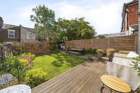 11 Pegwell Street, London, SE18 2SP