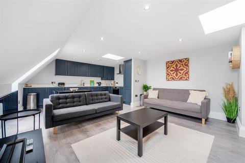 1 bedroom house to rent, Windrush Heights, Windrush OX18