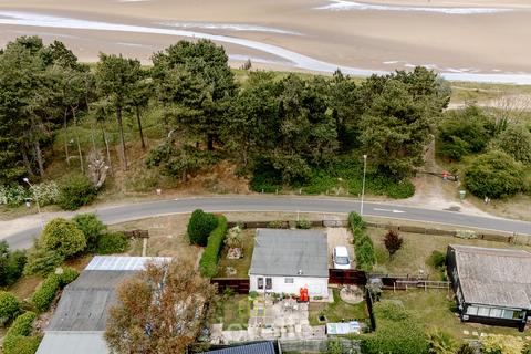 undefined, Humberston Fitties, Humberston DN36