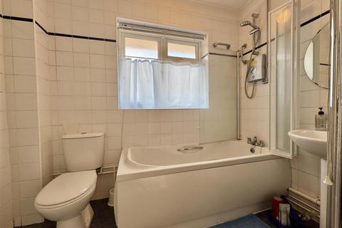 63 Glebe Way, Burnham-on-crouch, CM0 8QJ