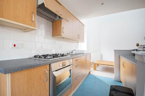 undefined, 2296L Canongate, Edinburgh, EH8 8DD