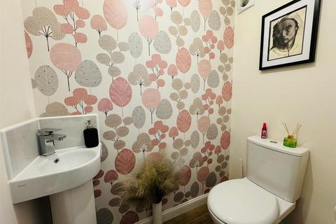 5 Isla Close, Mickleover, Derby, DE3 0AT
